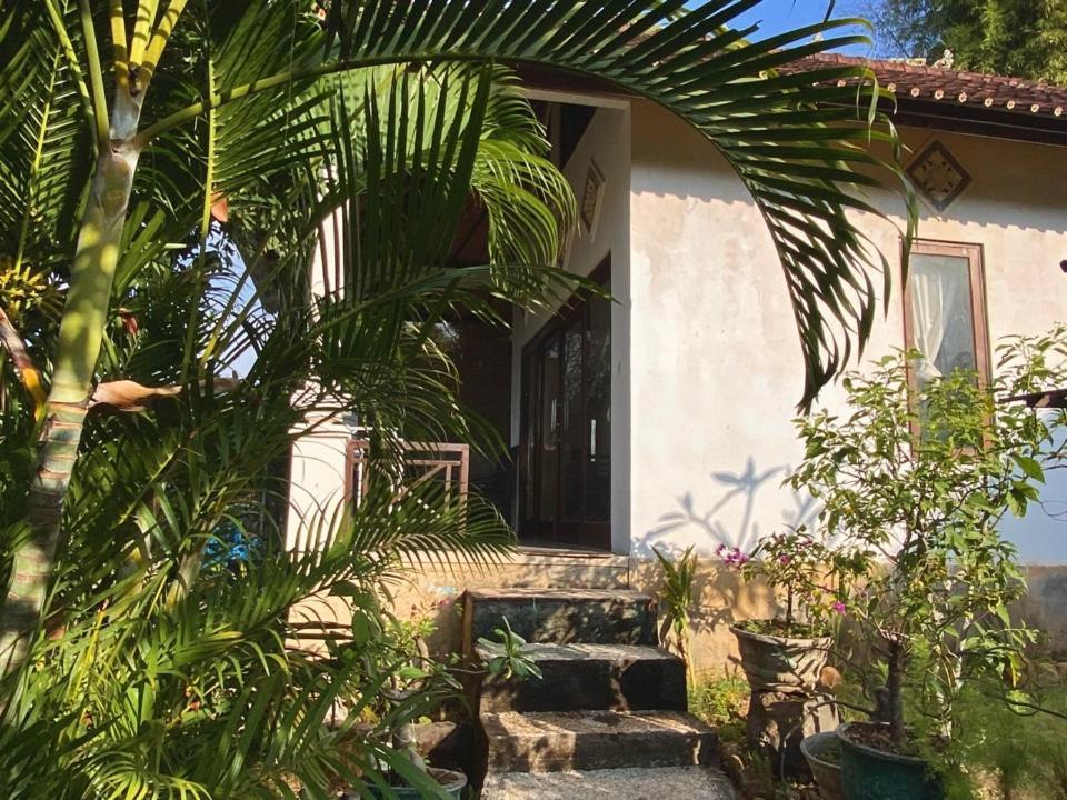 Sriganesh Apartment Ambat Exterior foto